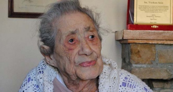 Kıbrıslı ilk Türk başhemşire Türkan Aziz vefat etti |Türkan Aziz kimdir
