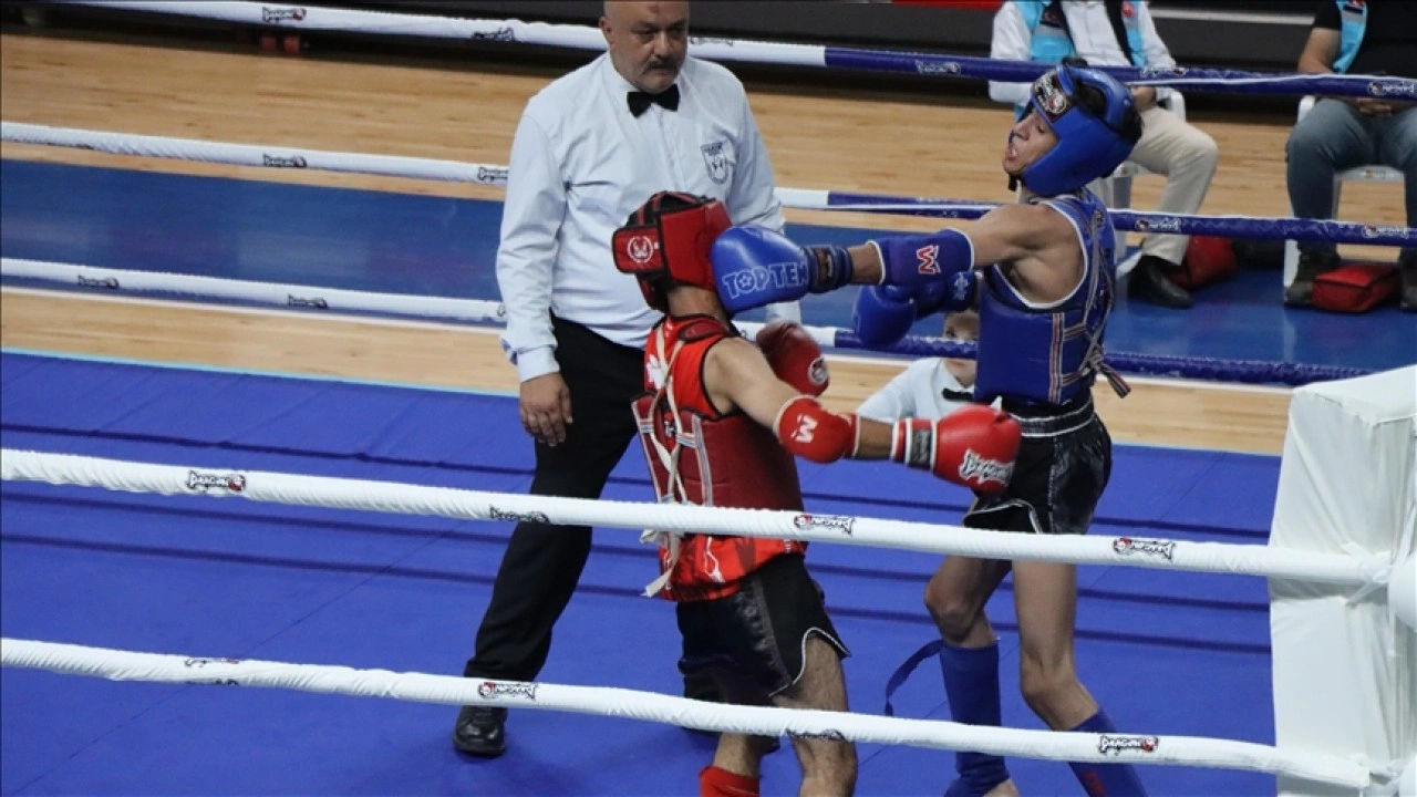 Kırklareli'nde Hayrullah Camadan Gençler Türkiye Muaythai Şampiyonası başladı