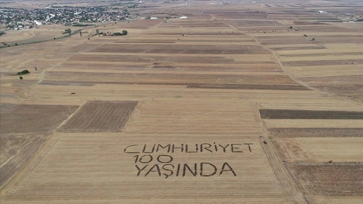 Kırklarelili çiftçiler tarlaya
