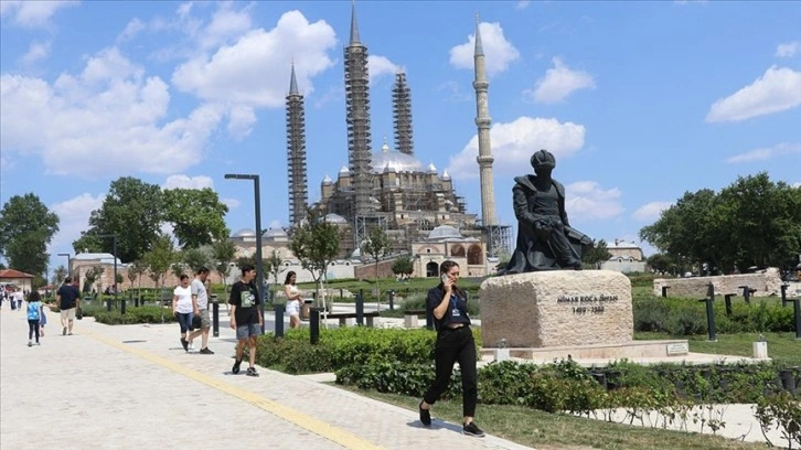 Kırkpınar'a olan ilgi turizmcileri sevindirdi