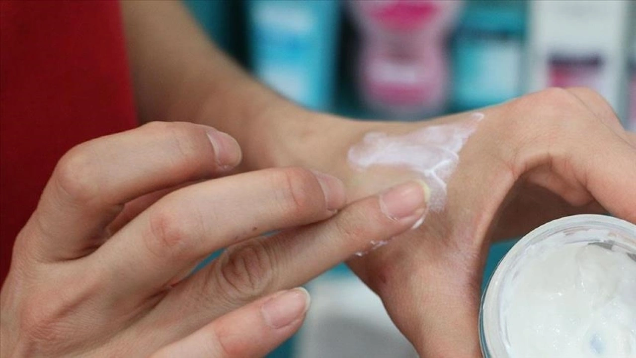 Kış aylarında cildi içten destekleyen kozmetik ürünlere talep artıyor