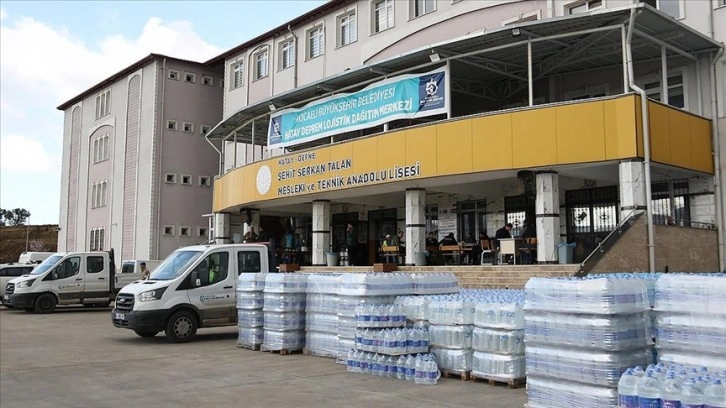 Kocaeli Büyükşehir Belediyesi, Hatay'da 151 mahallede yardım çalışmalarını sürdürüyor