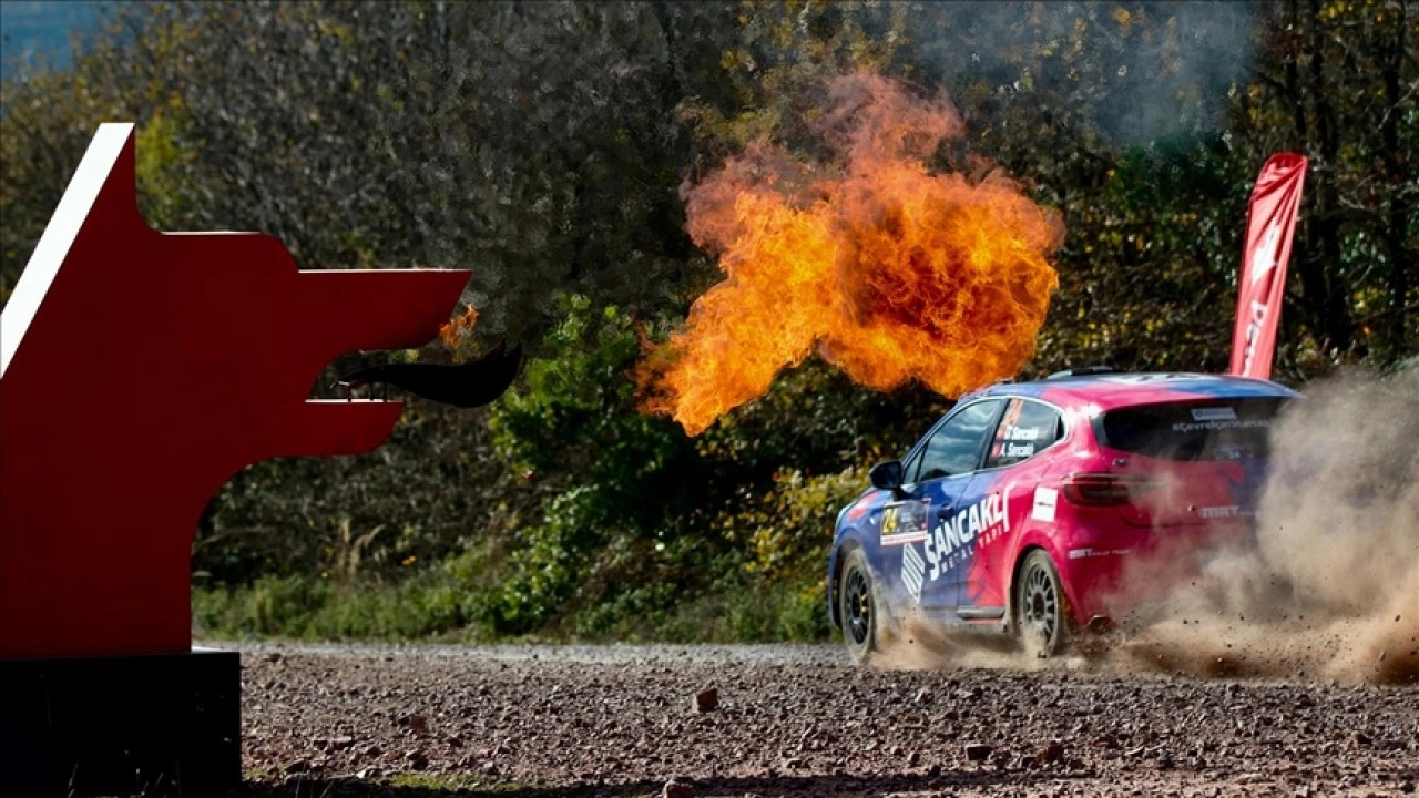 Kocaeli'de ralli heyecanı sürüyor