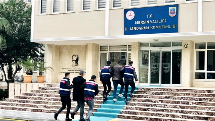 Kocaeli merkezli siber dolandırıcılık operasyonunda yakalanan 41 kişi adliyede