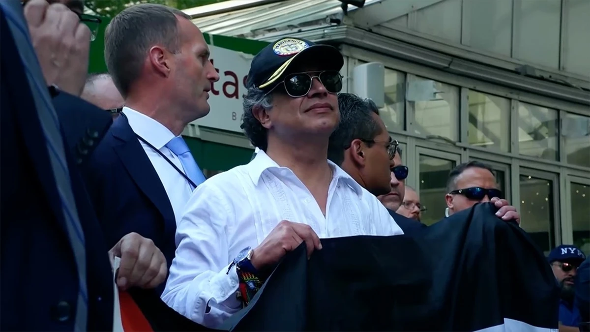Kolombiya Cumhurbaşkanı Petro: Gazze'de olanlar kelimenin tam anlamıyla soykırımdır