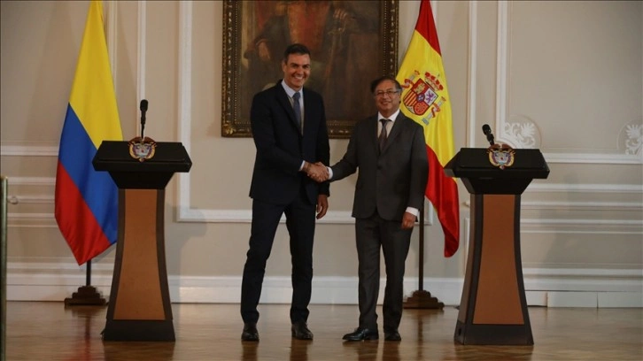 Kolombiya Cumhurbaşkanı Petro, İspanya Başbakanı Sanchez ile bir araya geldi