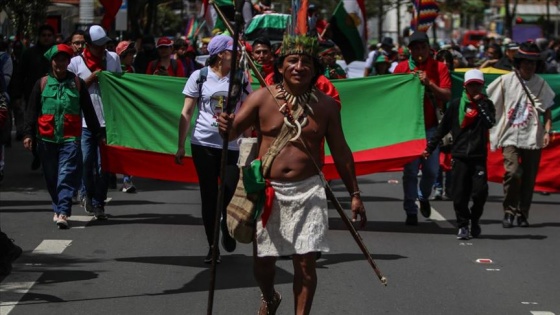 Kolombiyalı yerlilerden, hükümete 'başkente yürürüz' tehdidi