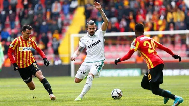 Konyaspor, deplasmanda Kayserispor'u 3-2 yendi