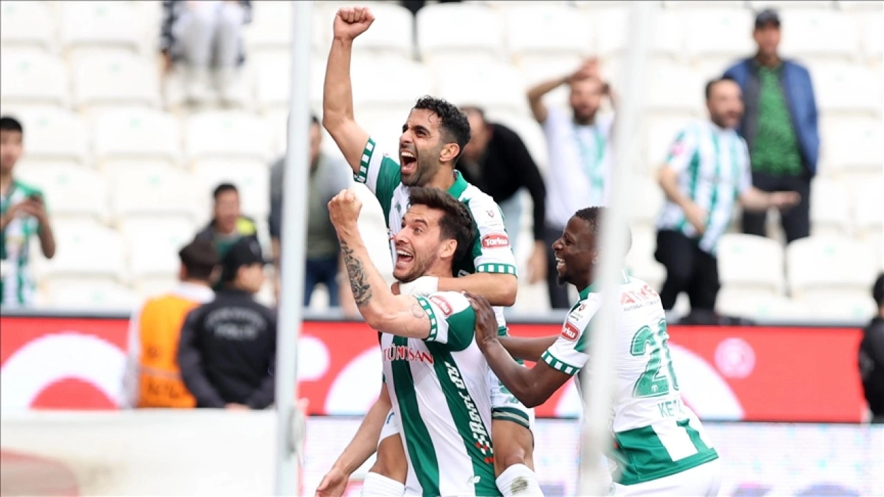 Konyaspor, sahasında Rizespor’u 2-1 yendi