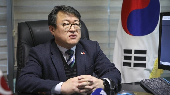 Kore Kültür Merkezi Müdürü Park, ülkesine döndüğünde cağ kebabını ailece özleyeceklerini söyledi
