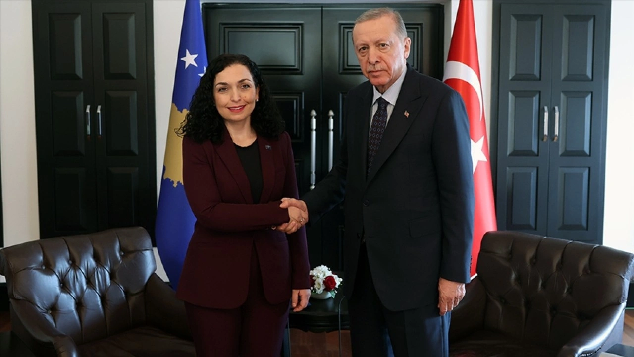 Kosova Cumhurbaşkanı Osmani, Cumhurbaşkanı Erdoğan’ı "sadık dost" olarak nitelendirdi