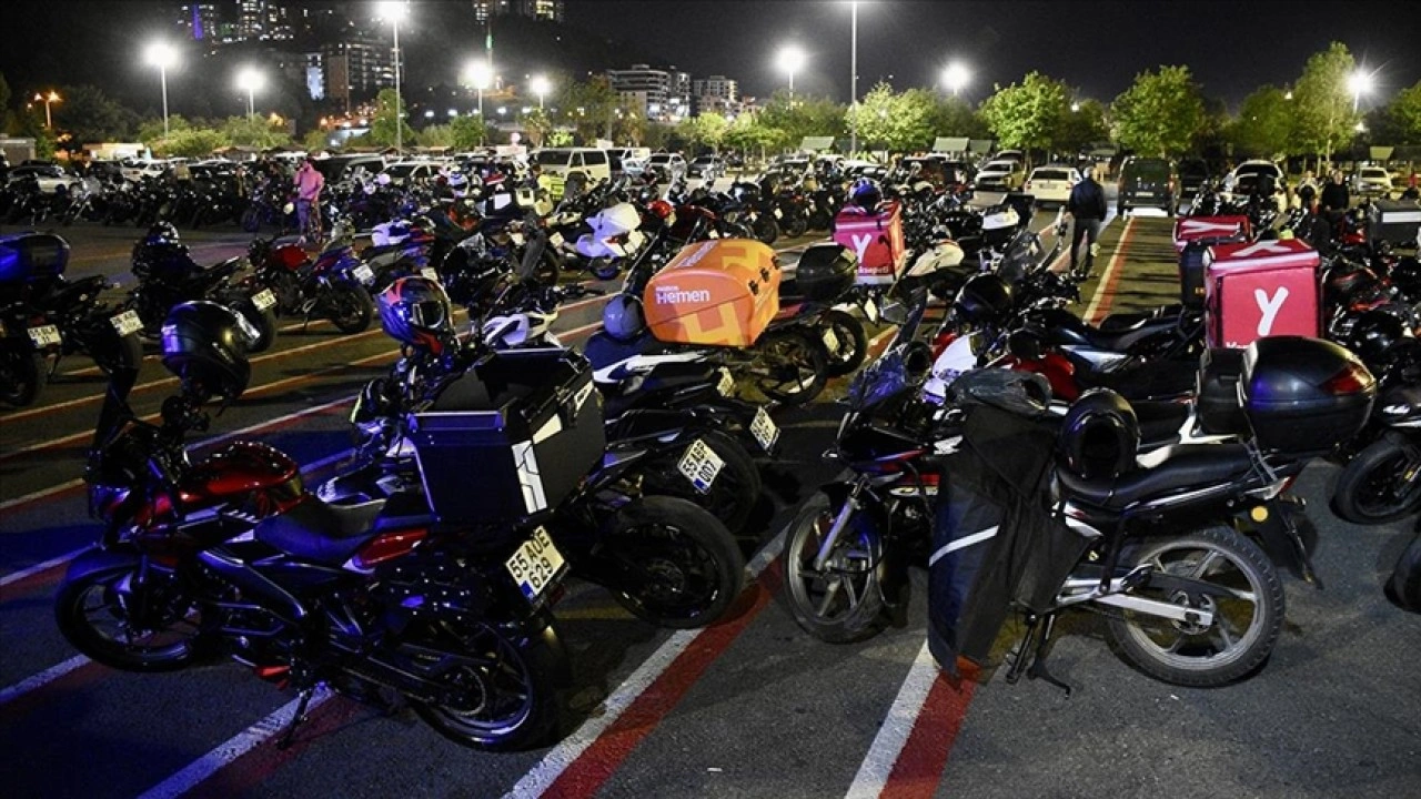 Kovid-19 salgınıyla gelişen kurye sektörü hafif ticari araç ve motosiklet pazarına olumlu yansıdı