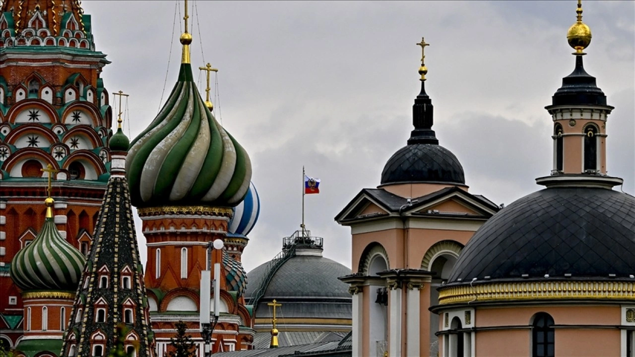 Kremlin: ABD, Rusya ve Ukrayna &uuml;&ccedil;l&uuml; toplantısı 4-5 Şubat'ta