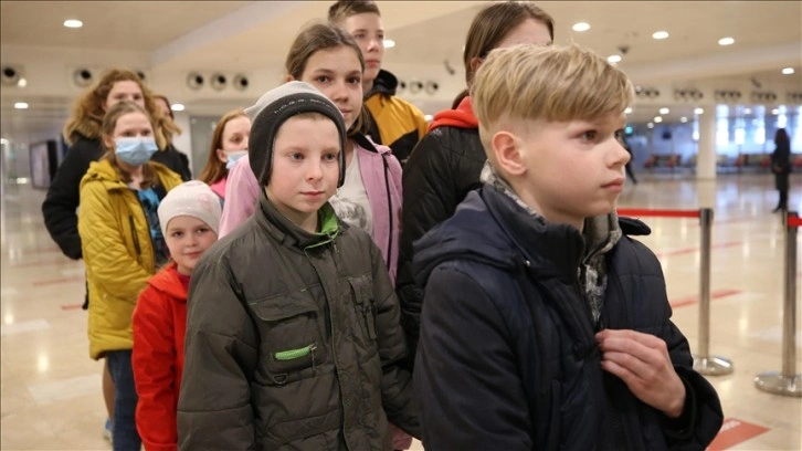 Kulüpler Birliği Vakfı, 126 Ukraynalı çocuğu Türkiye'ye getirdi