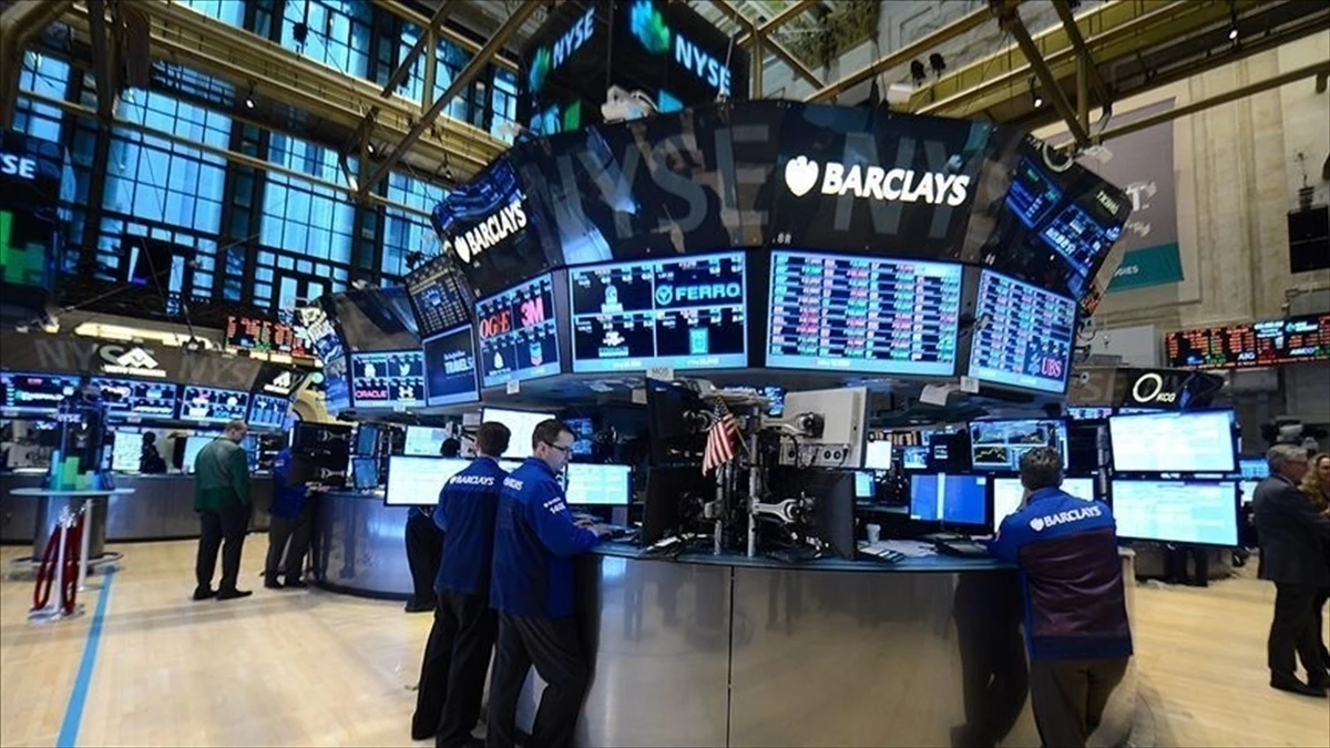 Küresel piyasalar ABD'de hükümetin yeniden açılmasının ardından pozitif seyrediyor