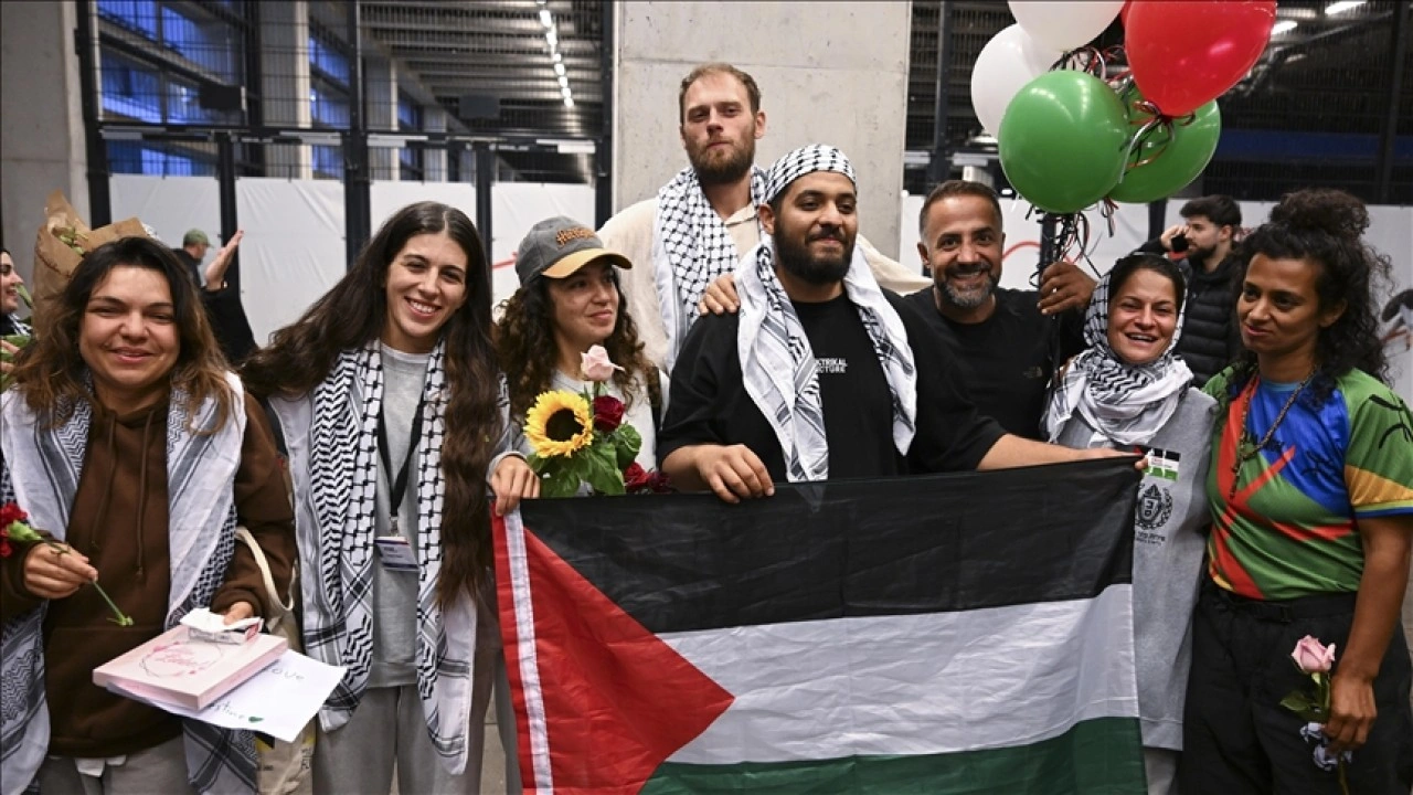 Küresel Sumud Filosu'nda yer alan Alman aktivistler ülkelerine döndü