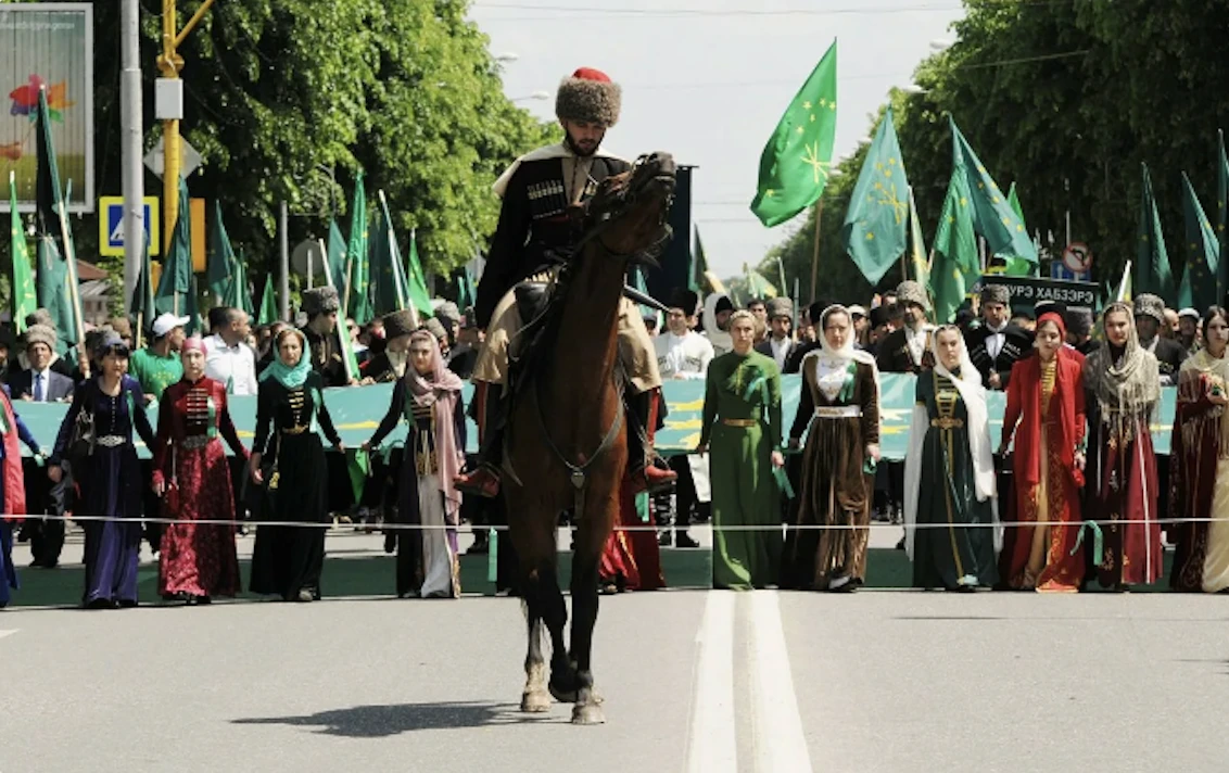 Kuzey Kafkasya’da fırtına yaklaşıyor mu? -Ülkü MenÅŸure Solak yazdı-