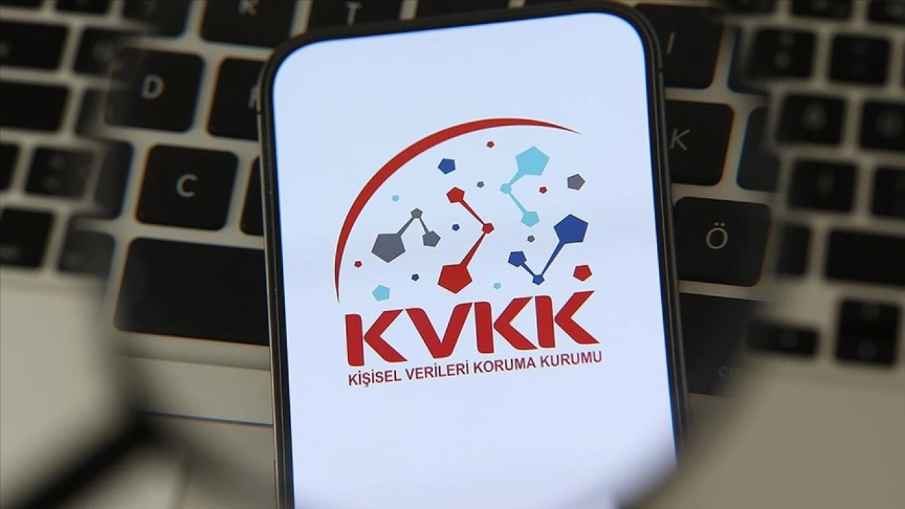 KVKK, öğretmenlere dijital okuryazarlık ve kişisel veri farkındalığı için seminerler verecek