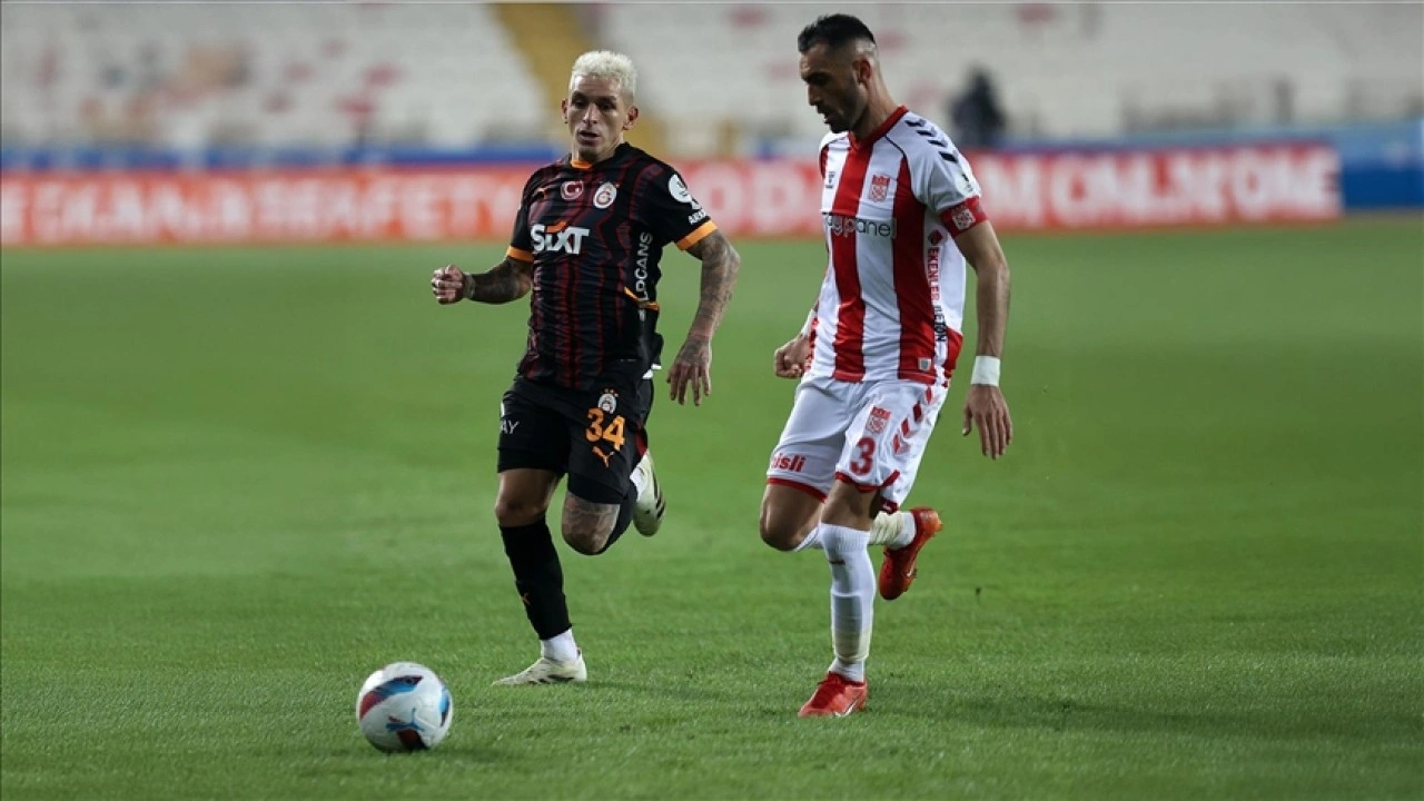 Lider Galatasaray, Süper Lig'de Sivasspor'u ağırlayacak