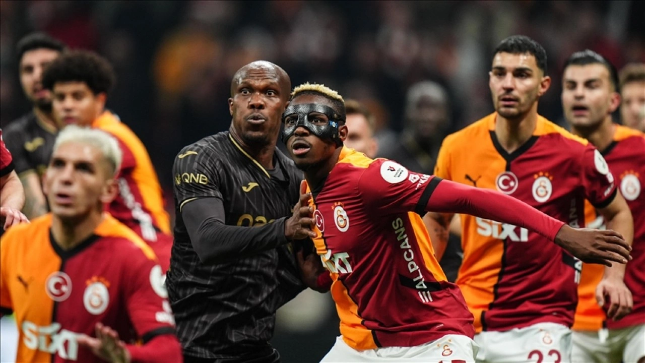 Lider Galatasaray, Süper Lig'de Trabzonspor'a konuk olacak