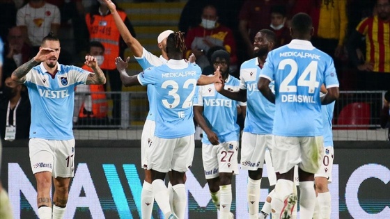 Lider Trabzonspor deplasmanda Göztepe'yi yendi