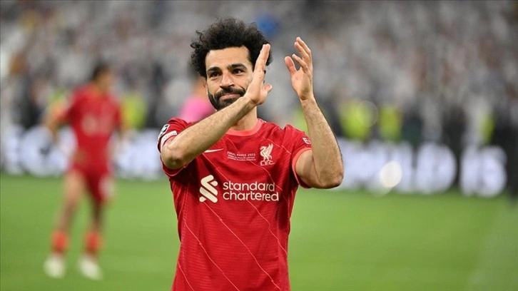 Liverpool'un yıldızı Salah sahada golleriyle, saha dışında Gazze'ye desteğiyle parlıyor