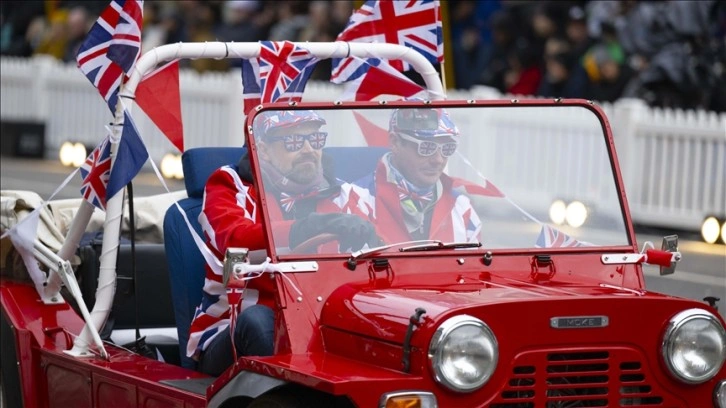 Londra'da geleneksel Yeni Yıl Geçit Töreni yapıldı