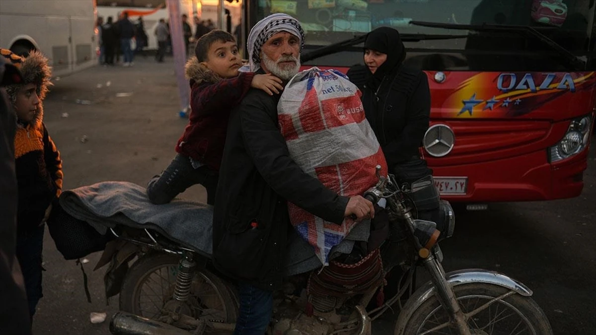Lübnan: Yıl sonuna kadar ülkesine gönüllü dönen Suriyeli sayısının yarım milyona ulaÅŸması bekleniyor