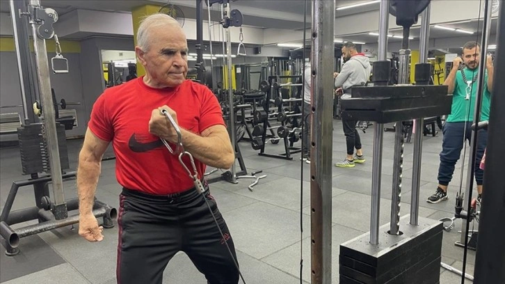 Lübnanlı 78 yaşındaki vücut geliştirme sporcusu 