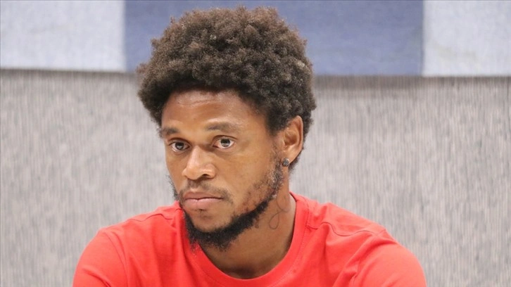 Luiz Adriano: Nuri Şahin ile çalışmak çok keyifli