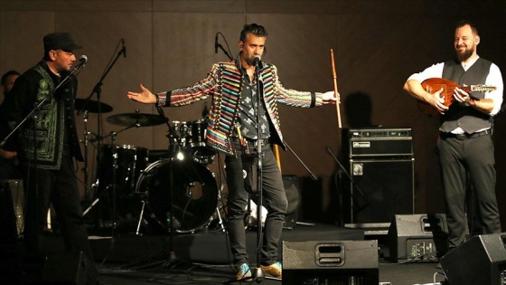 Macar folk grubu Kerekes Band, Türkiye'deki ilk konserini verdi