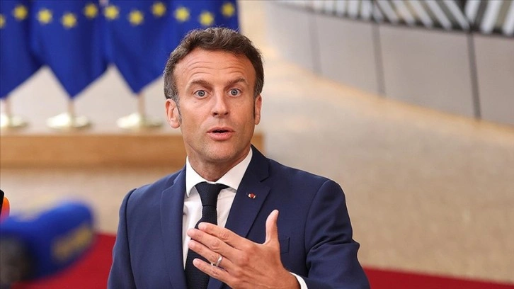 Macron'un ittifakı Mecliste salt çoğunluğu sağlayamıyor