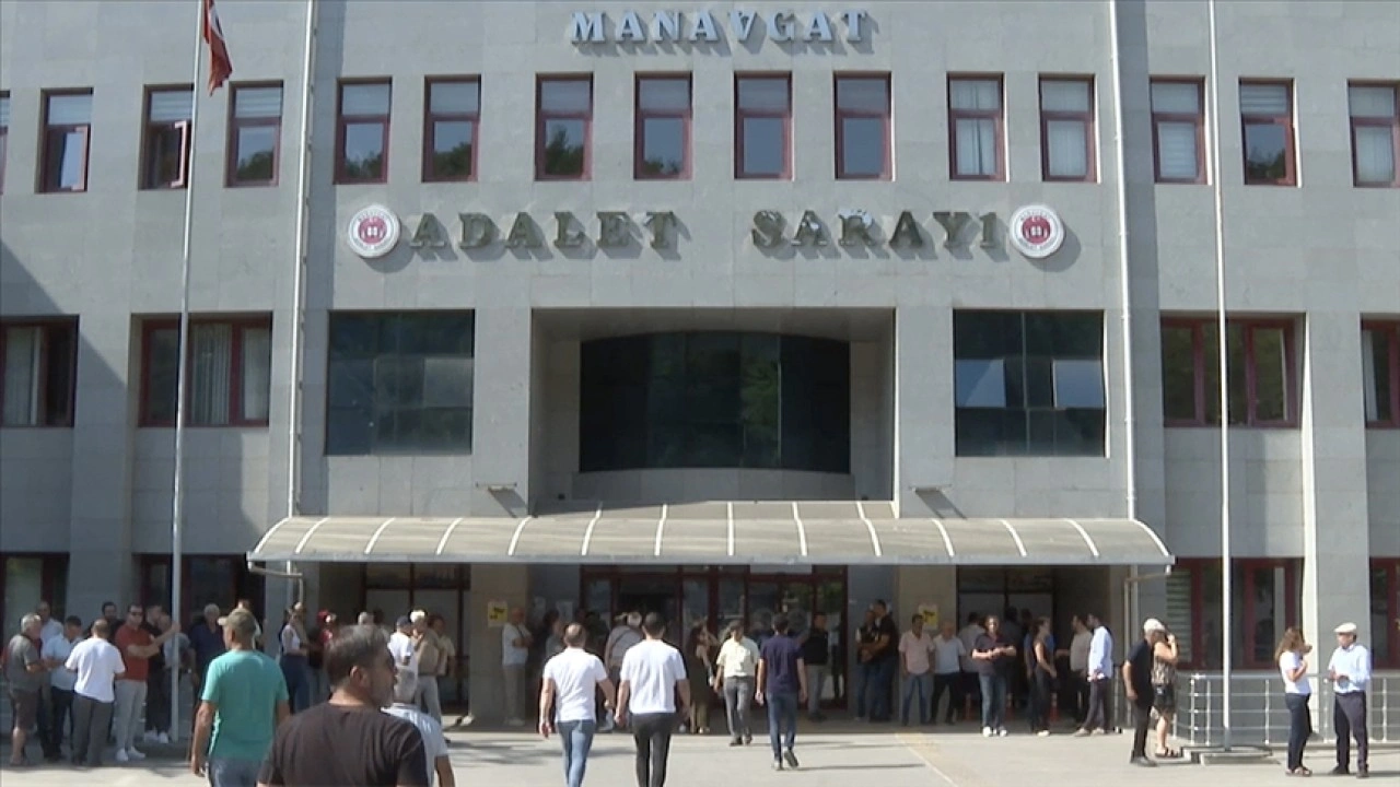 Manavgat Belediyesine yönelik "rüşvet" soruşturmasına ilişkin iddianame kabul edildi