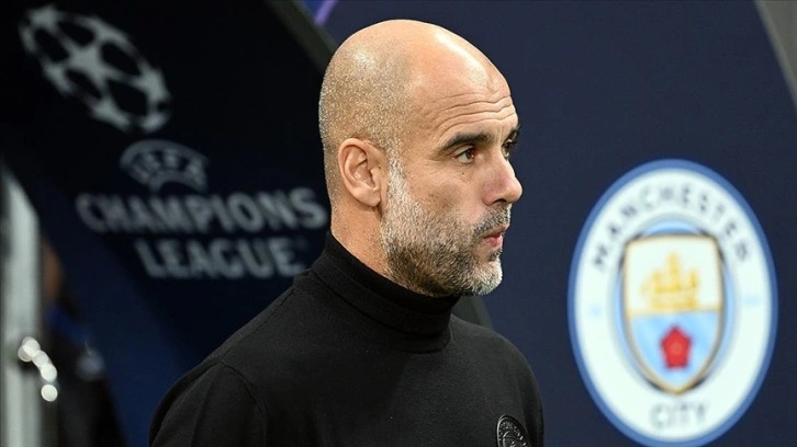 Manchester City, Guardiola'nın sözleşmesini 2 yıl daha uzattı