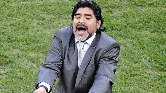 Maradona kulübede '10 numara' olamıyor