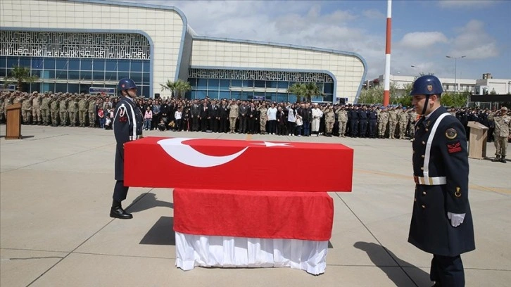 Mardin'de şehit düşen Jandarma Astsubay Üsçavuş Mehmet Gündüz için tören düzenlendi