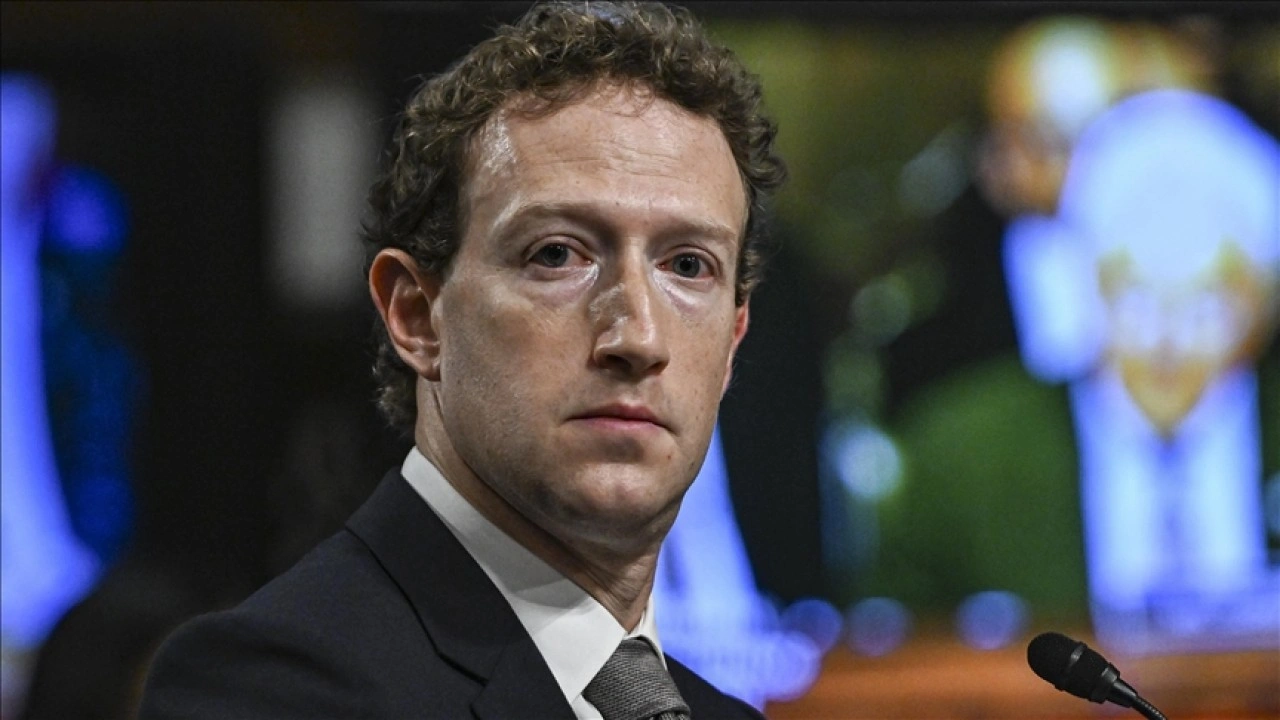 Mark Zuckerberg, casusluk suçlamalarına karşı açıklama yapması için İspanya Meclisi'ne çağrıldı