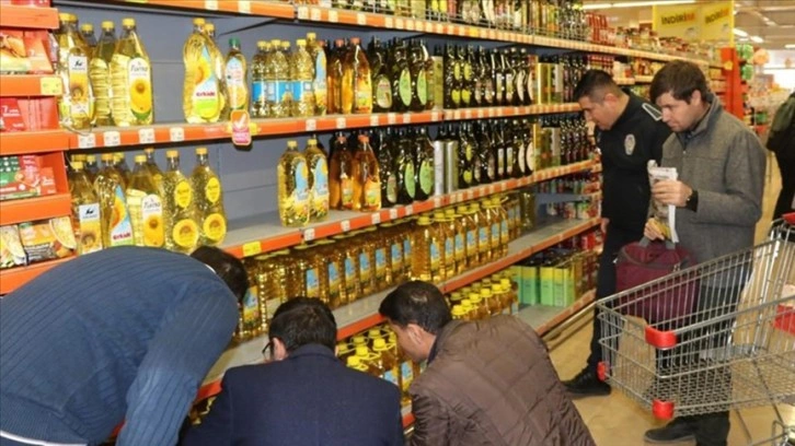 Marketlerde fahiş fiyat ve stokçuluğa karşı sıkı denetim