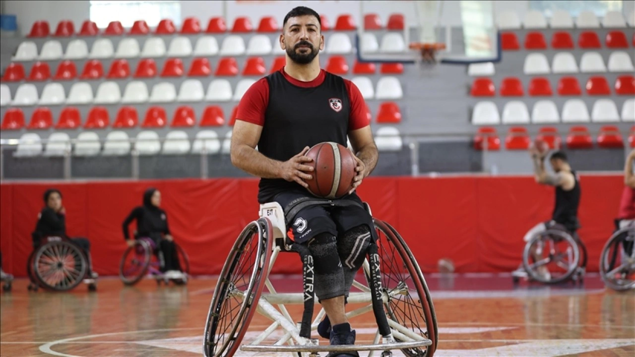 Mayına basması sonucu sol ayağını kaybetti, basketbolla yeniden ayağa kalktı