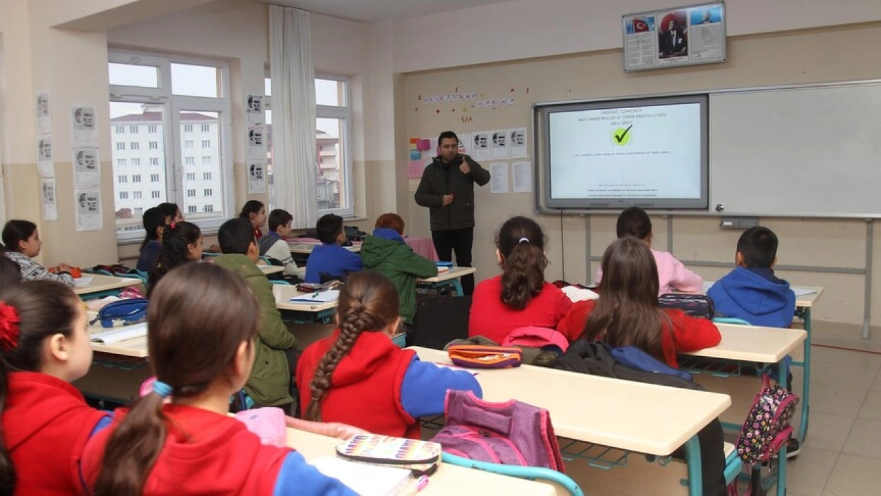 MEB, eğitimde 25 yılda hayata ge&ccedil;irilen gelişmeleri paylaştı