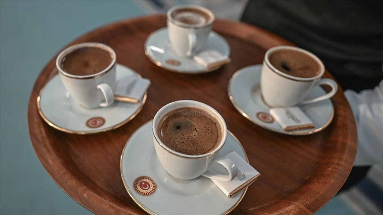 Meclis kulislerinin diyalog kapısı: "Türk kahvesi"