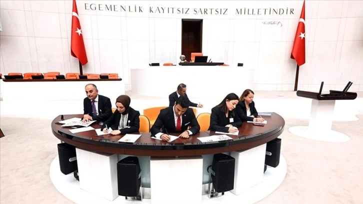 Meclis'in hafızası stenograflara