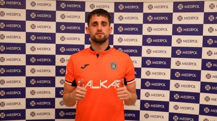 Medipol Başakşehir Adnan Januzaj'ı kadrosuna kattı