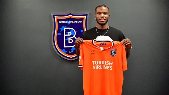 Medipol Başakşehir Mbombo'yu transfer etti