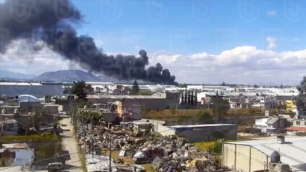 Meksika&rsquo;da k&uuml;&ccedil;&uuml;k u&ccedil;ağın d&uuml;şmesi sonucu en az 7 kişi &ouml;ld&uuml;