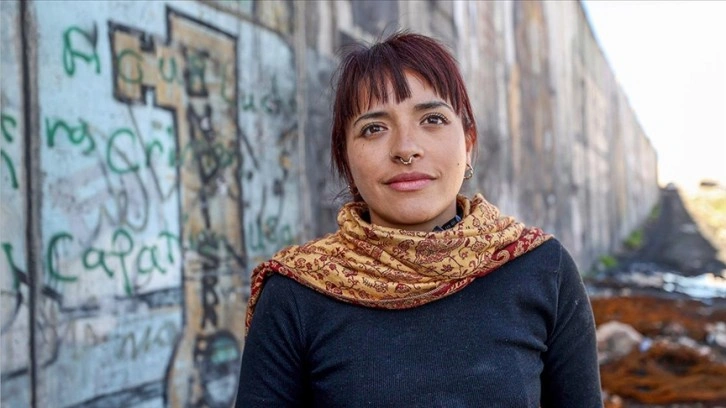 Meksikalı sanatçı Vega: İsrail Gazze'de soykırım Batı Şeria'da etnik temizlik savaşı yürütüyor