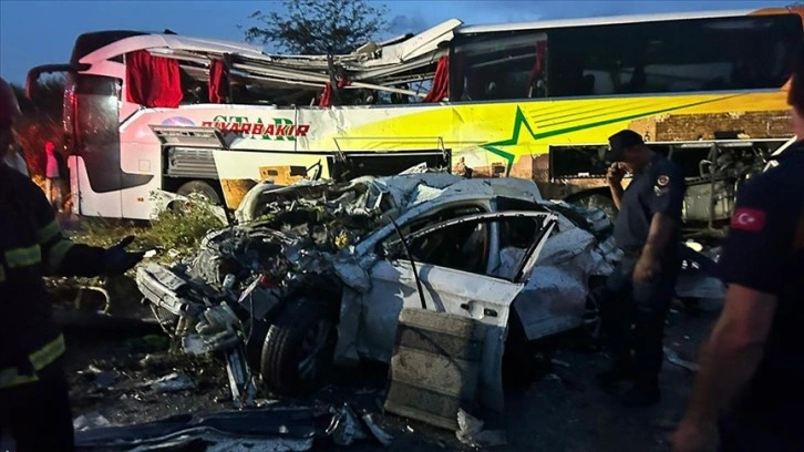 Mersin'de TAG Otoyolu'nda zincirleme trafik kazası