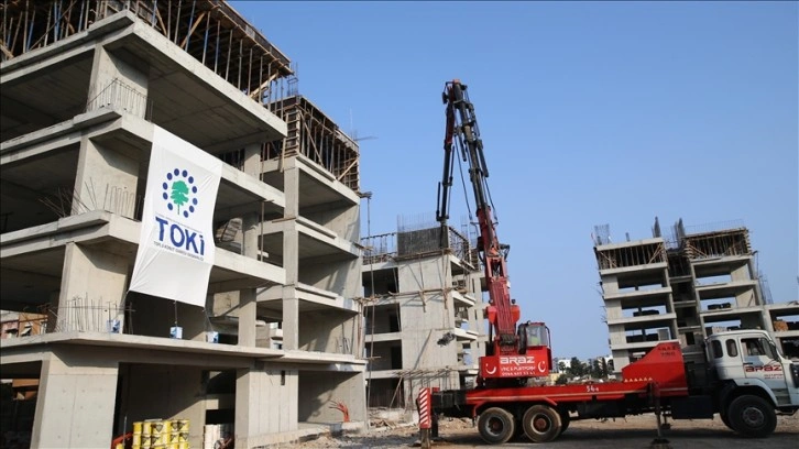 Mersin'deki kentsel dönüşüm projesinde 2023'te dairelerin teslimi hedefleniyor
