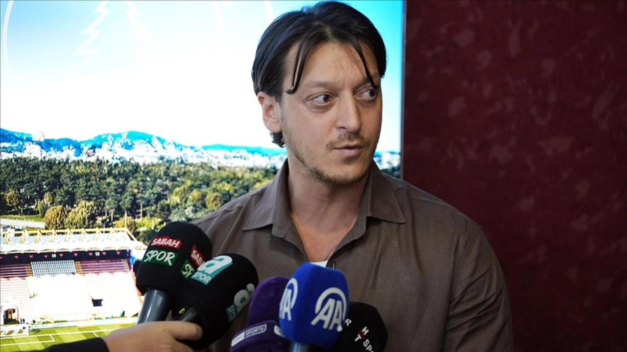 Mesut Özil, kuracağı akademide dünya çapında futbolcular yetiştirmeyi hedefliyor
