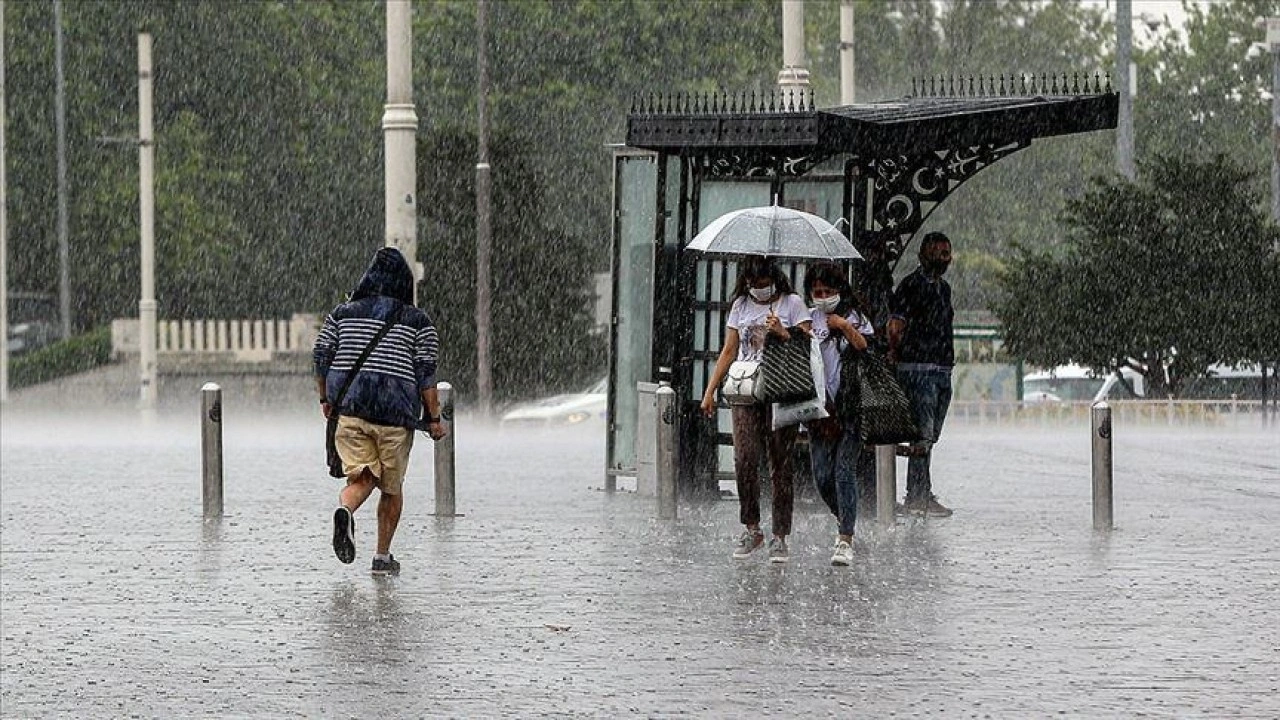 Meteorolojiden bazı iller için gök gürültülü sağanak uyarısı